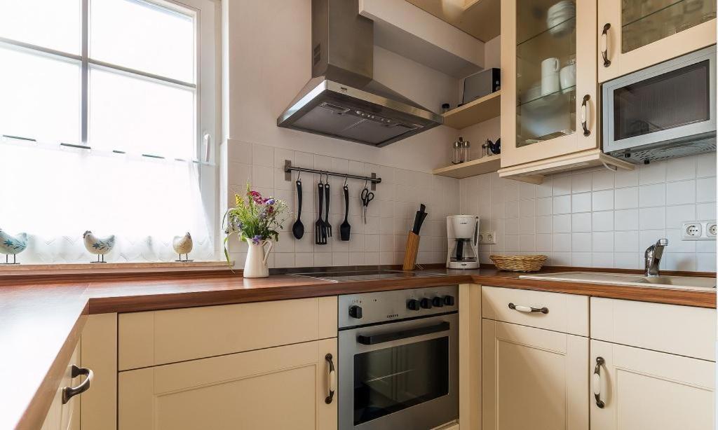 Ferienwohnung Hus In Lee Born Exterior foto